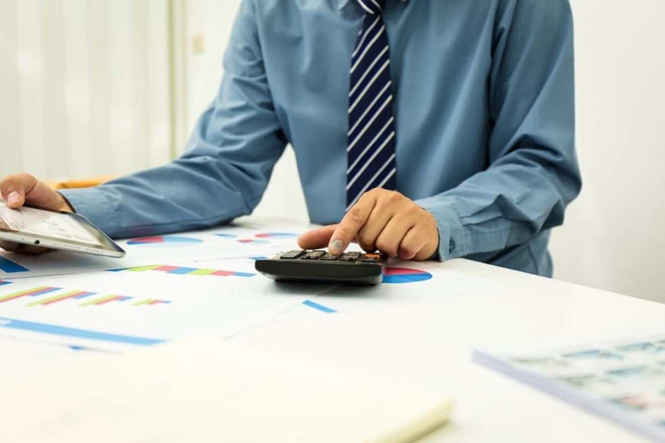 製造原価とは？どう捉えて計算するのか、内訳も知りたい！