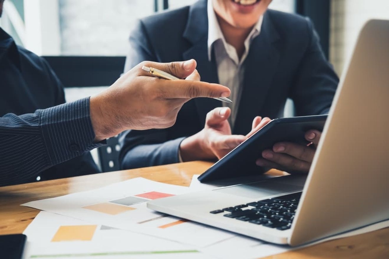 経理もIT化の時代！業務効率化の必要性とその方法を紹介！