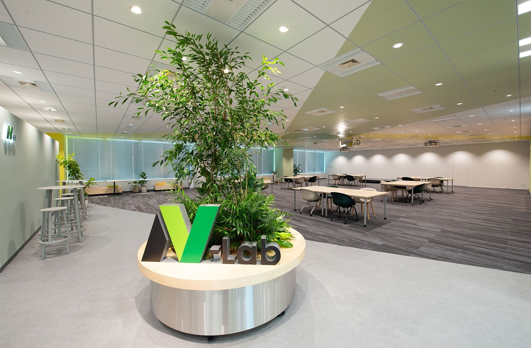 年休128日｜三菱商事グループ｜連結決算・IFRSに挑戦できる｜建設・産業機械のレンタルを展開する企業の画像