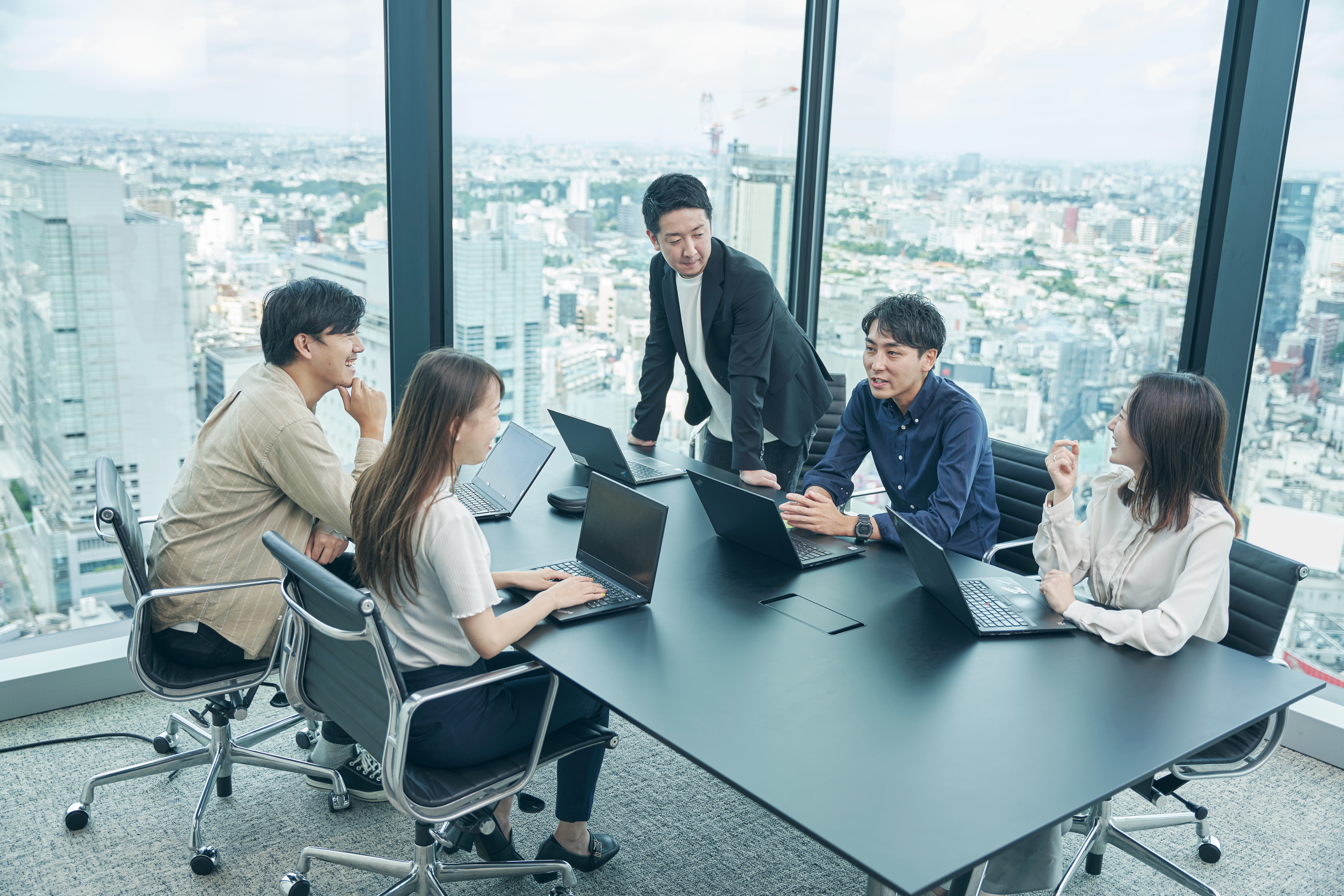 【経理】経理マネージャー募集！IT・ヘルスケア・M&A・SaaS・海外などの領域で40以上の事業を展開の画像