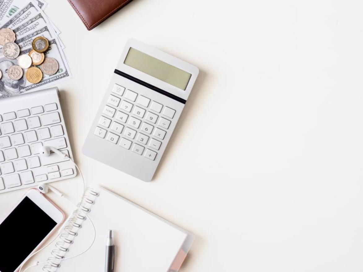 高年齢者雇用を支援する助成金は「65歳超雇用推進助成金」