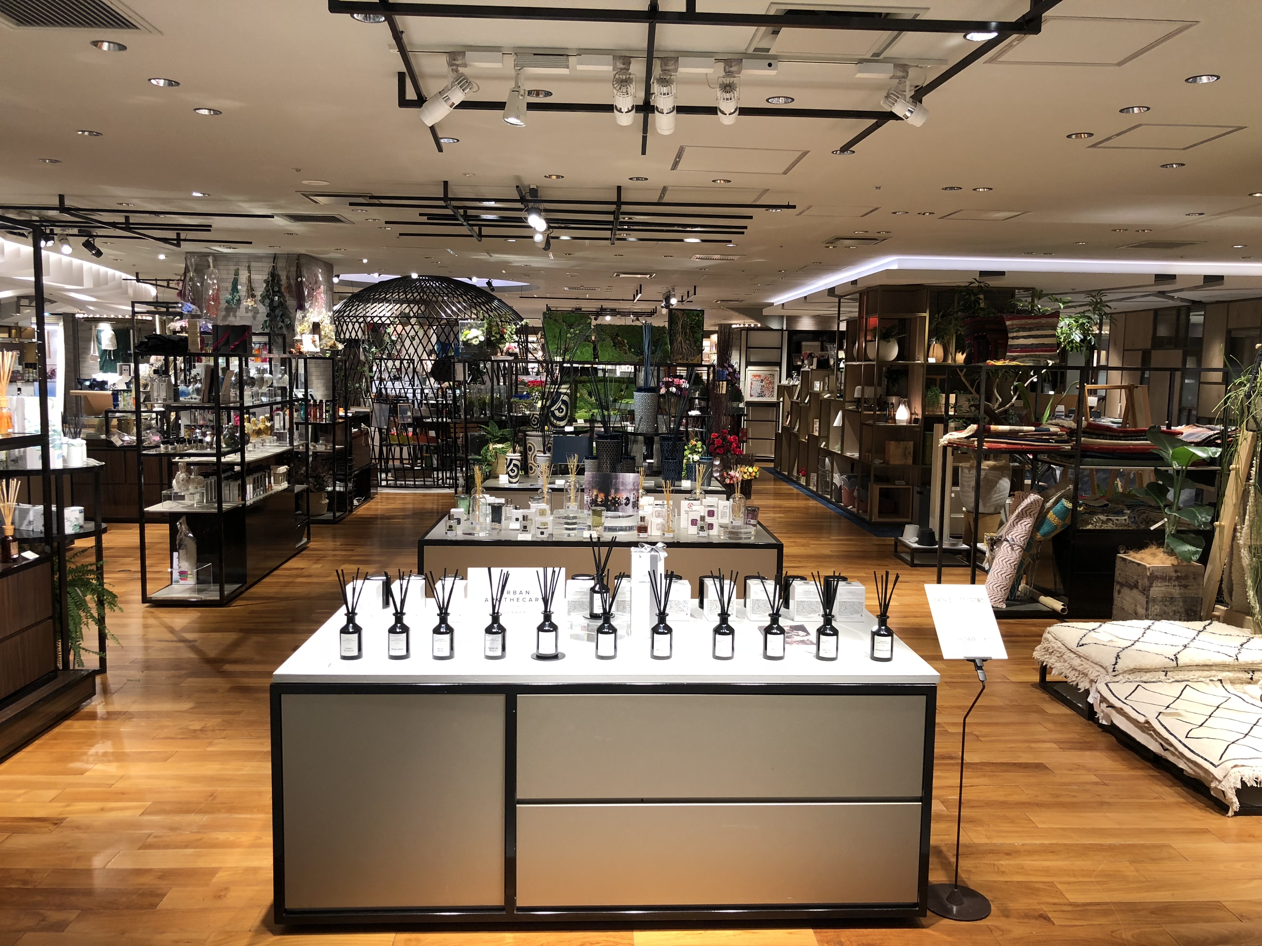 【経理】CFOとしてIPOの実績がある代表から学べる！魅力溢れる海外の雑貨を扱う専門商社の画像