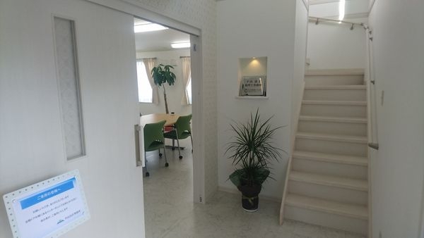 【税務スタッフ】試験勉強や家族との時間を確保しながら無理なく仕事の両立が可能！相続の案件が地域ナンバーワン！幅広い業務にチャレンジし、スキルアップを目指せる会計事務所の画像