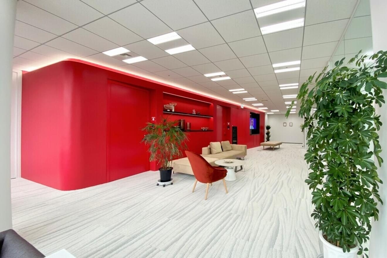 【IRリーダー】フレックスタイム制度あり！グロース上場企業＆年間休日123日！医師の50%が利用するWEBサービスを提供する、『IT×医療』で業界の改革を主導する企業の画像