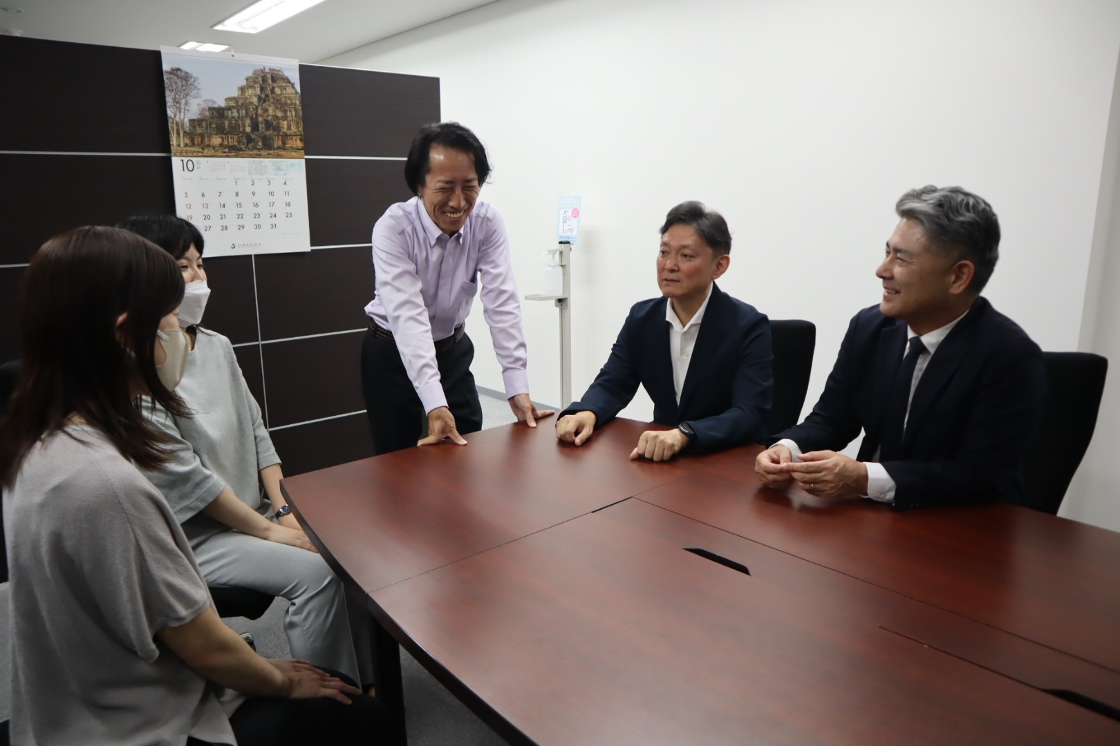 【税理士補助】安心の研修制度あり！複数拠点展開中！スピード感をもったスキルアップが可能！税務会計にとどまらないスペシャリストが目指せる税理士法人の画像