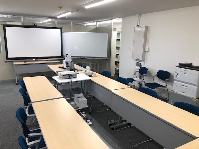 【税務スタッフ】税理士事務所勤務経験がある人必見！ワークライフバランス実現可能！明確な評価制度！相続税申告で確かな実績を持つ税理士法人の画像