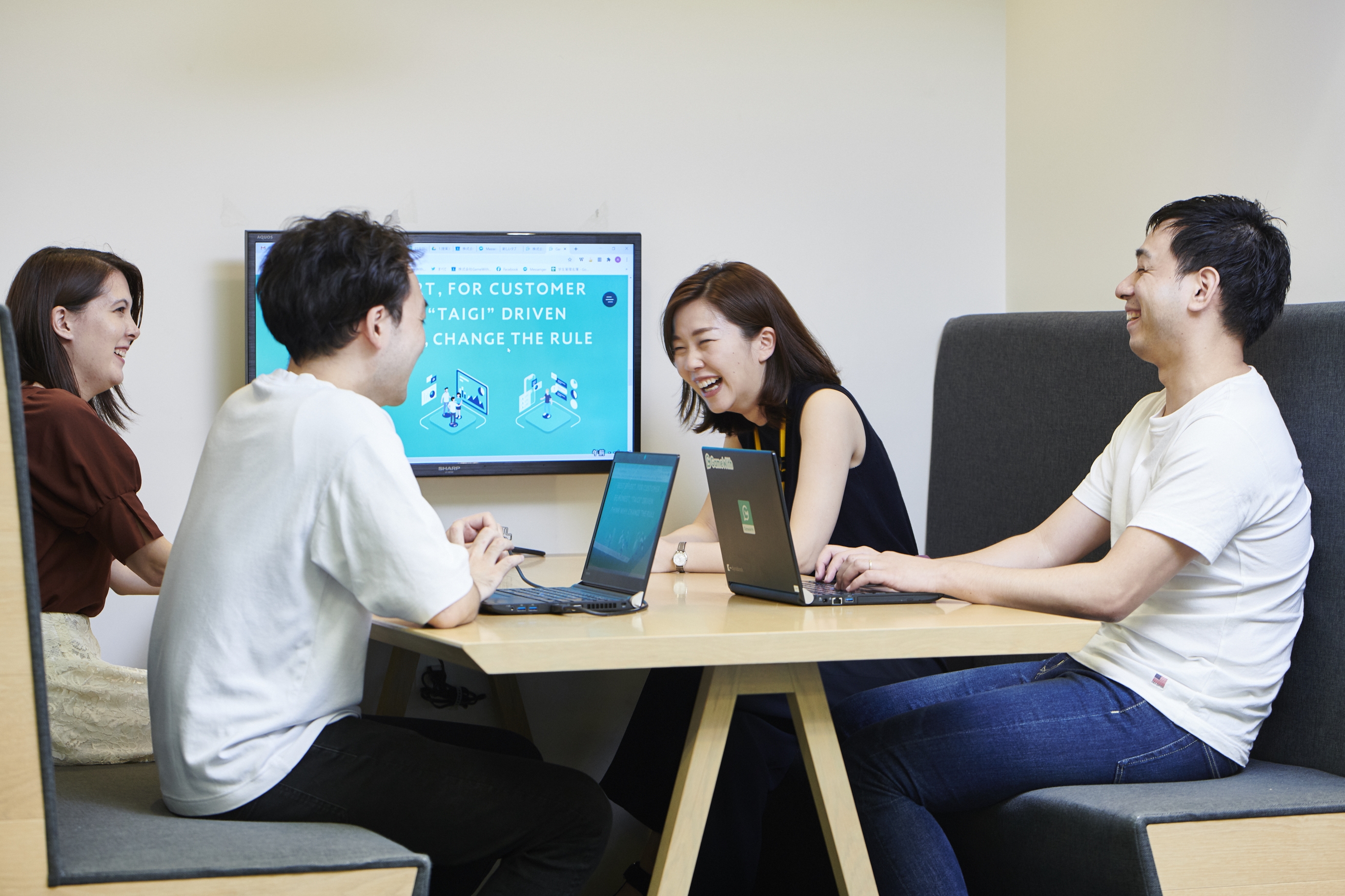 【経営企画】実務経験3年以上必須！原則リモートワーク/副業可/時短勤務可◎手当充実で働きやすさ抜群のゲームメディア企業の画像