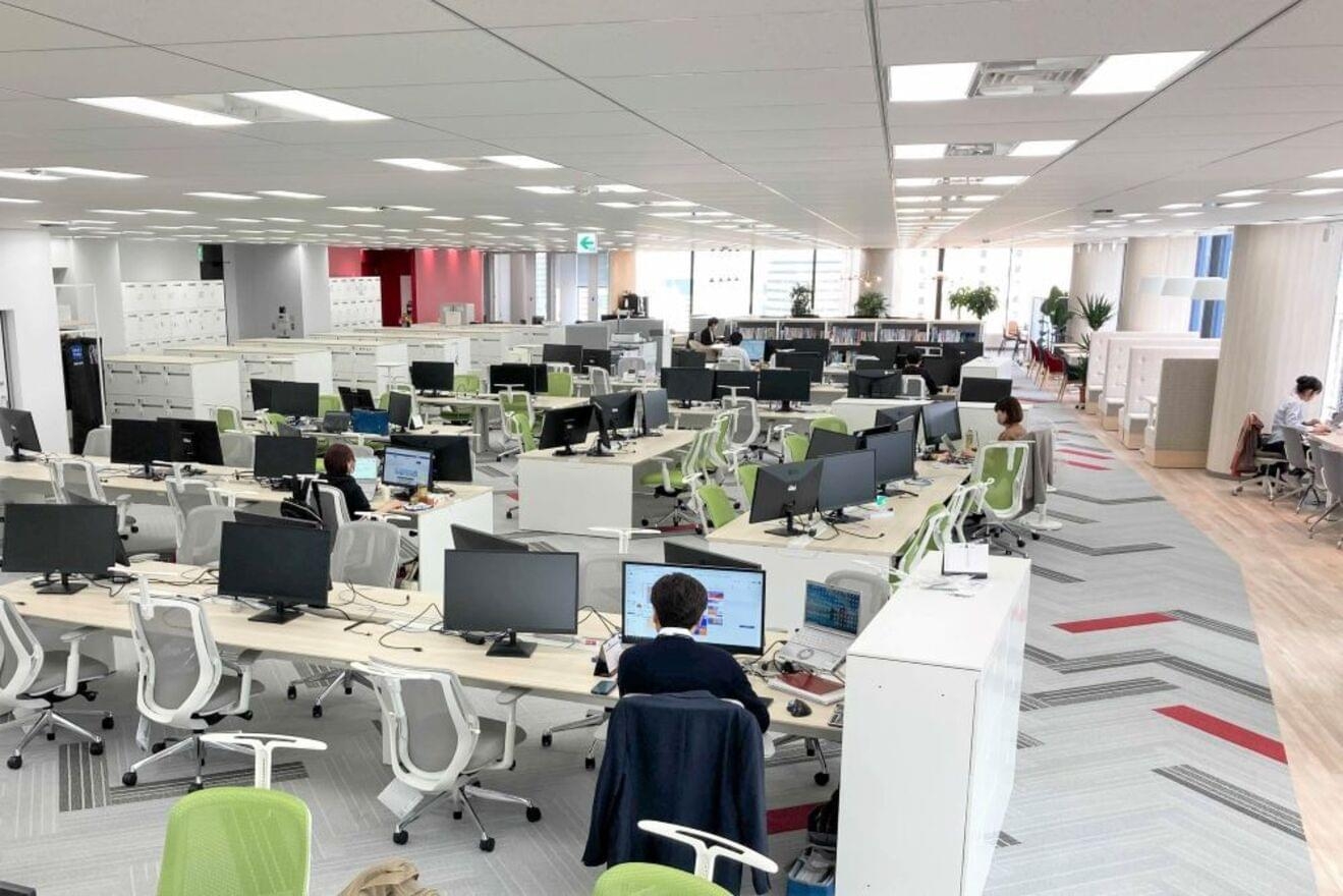 【IRリーダー】フレックスタイム制度あり！グロース上場企業＆年間休日123日！医師の50%が利用するWEBサービスを提供する、『IT×医療』で業界の改革を主導する企業の画像