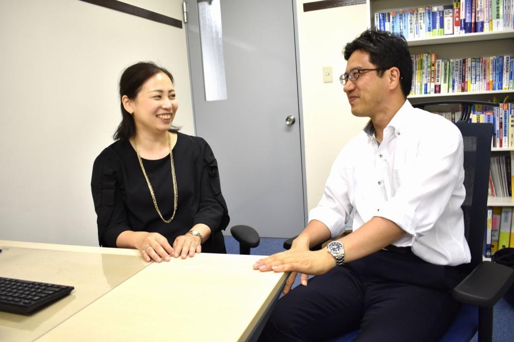 【会計スタッフ】プライベートと両立したい方必見！時差出勤もでき、自由度の高い働き方も実現可能！残業少なめのアットホームな税理士事務所の画像