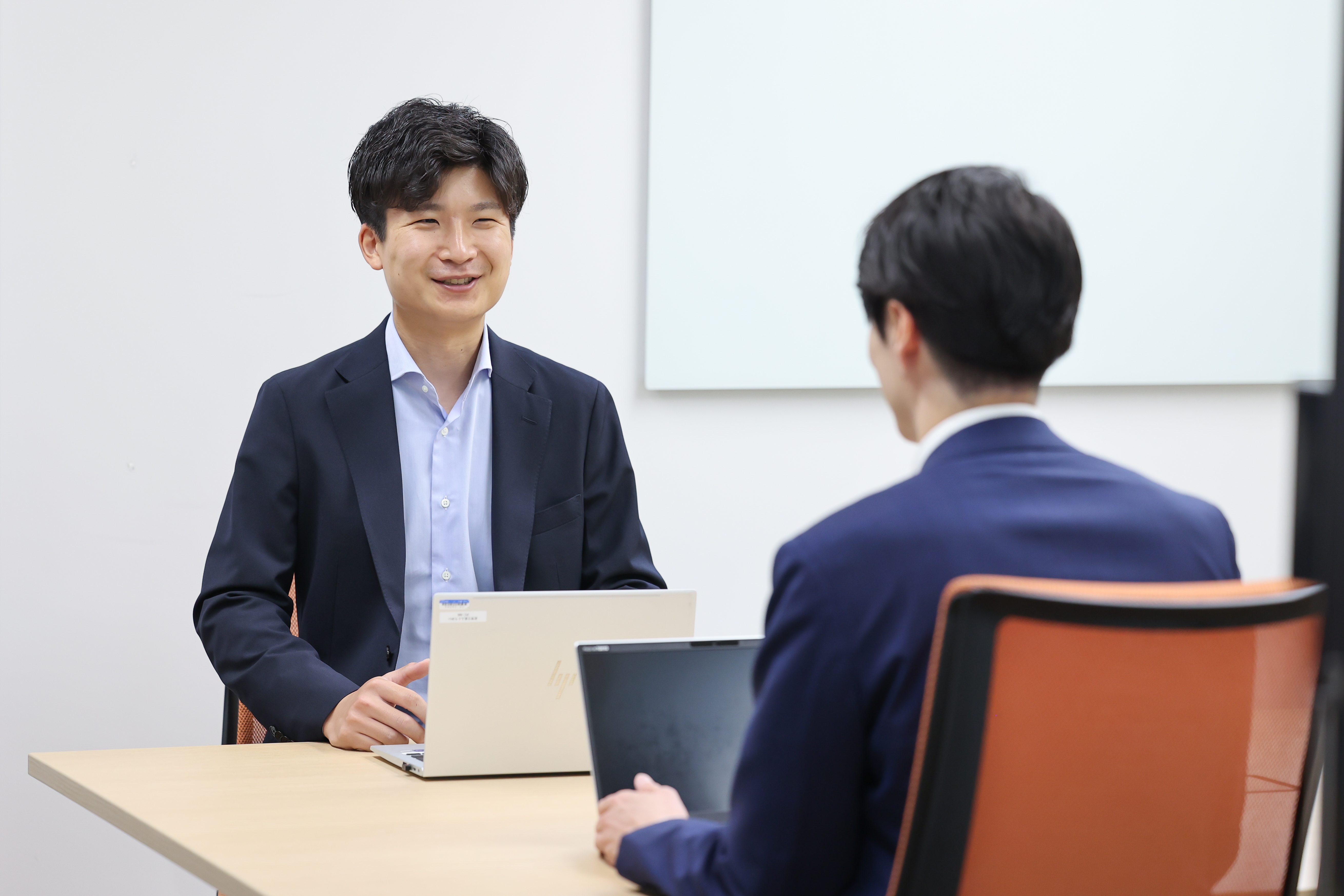 【コンサルタント営業】週1～2日在宅OK！導入実績1,300社以上、継続率95％以上！企業型確定拠出年金（企業型DC）の導入を専門に支援する成長企業の画像