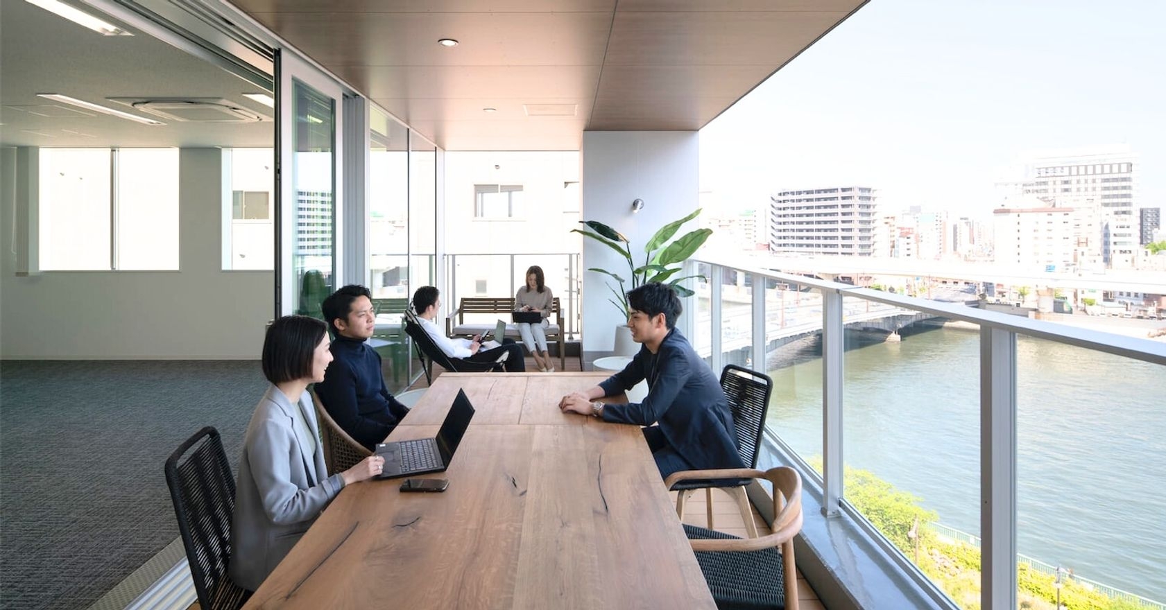 スタンダード上場の経理ポジシ...の画像