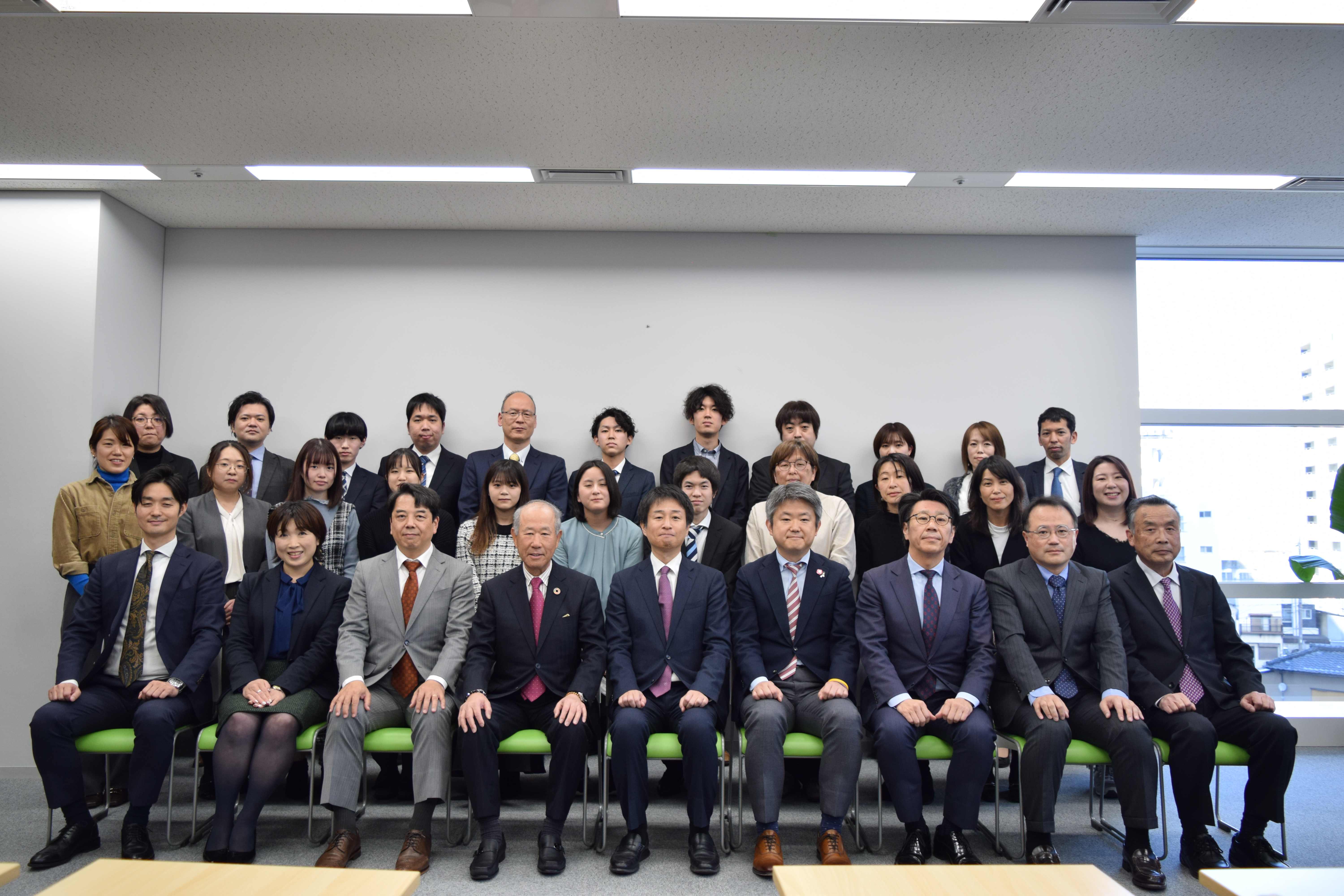 【税理士補助】持続的な会計事務所を目指して社内改革を断行。変化の過渡期で働く監査担当募集の画像