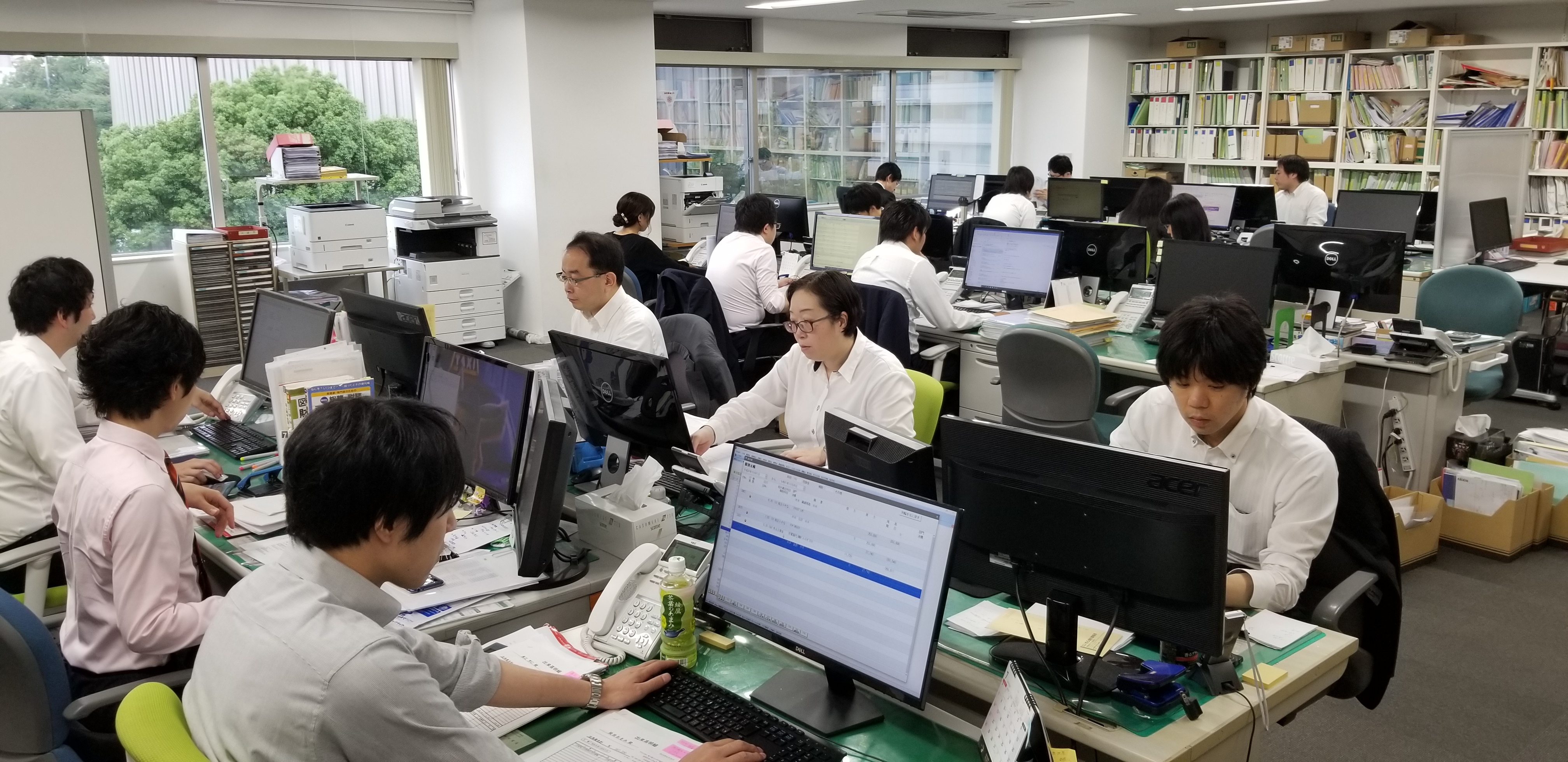 【税務会計】未経験でも安心の研修制度充実！税理士試験勉強応援！労働時間7時間！仕事と試験勉強の両立ができる会計事務所の画像