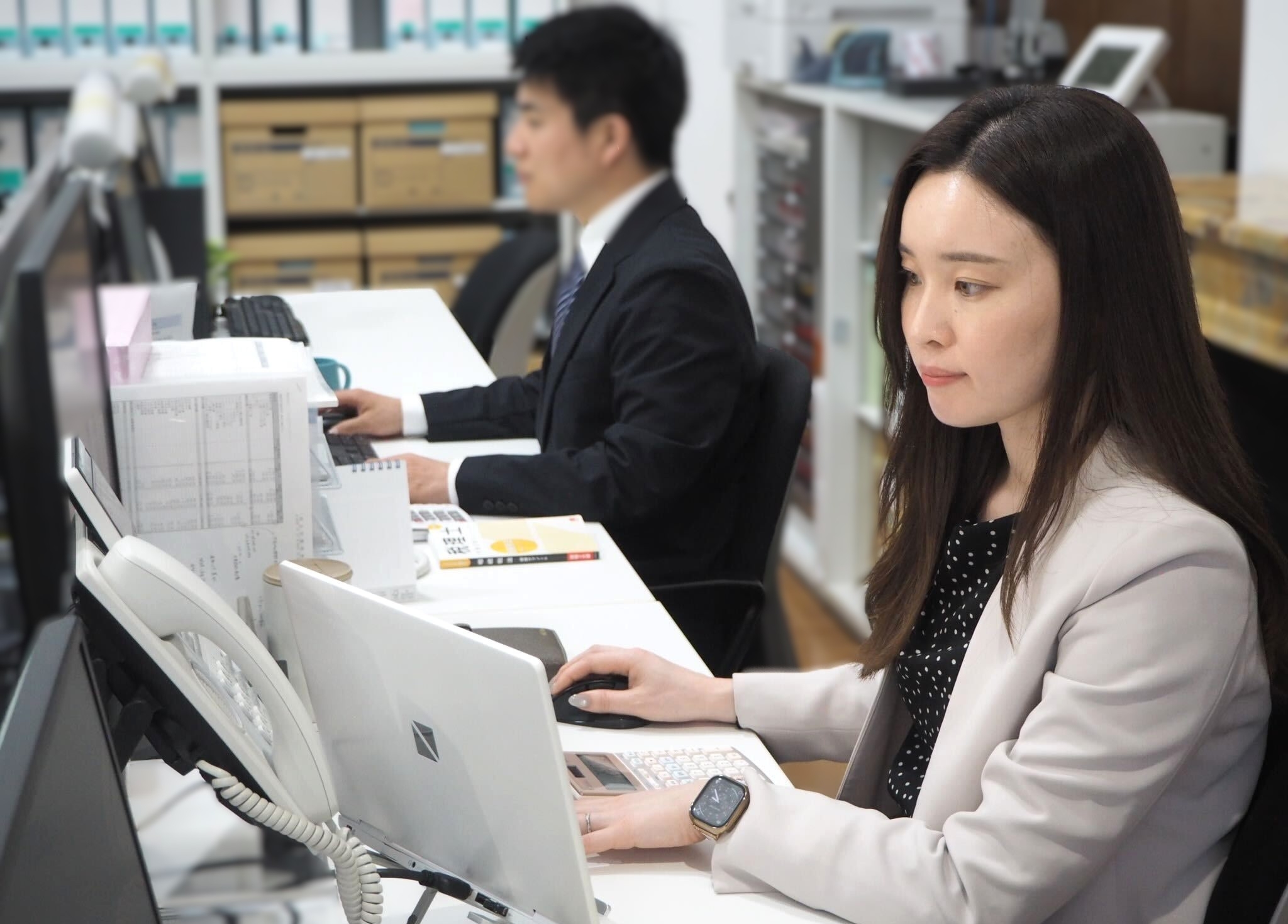 未経験募集｜仕事も勉強も両立可｜実働7.5h・残業ほぼゼロ｜リモート相談可｜東銀座1分｜未経験からM＆A・事業承継も経験可の画像