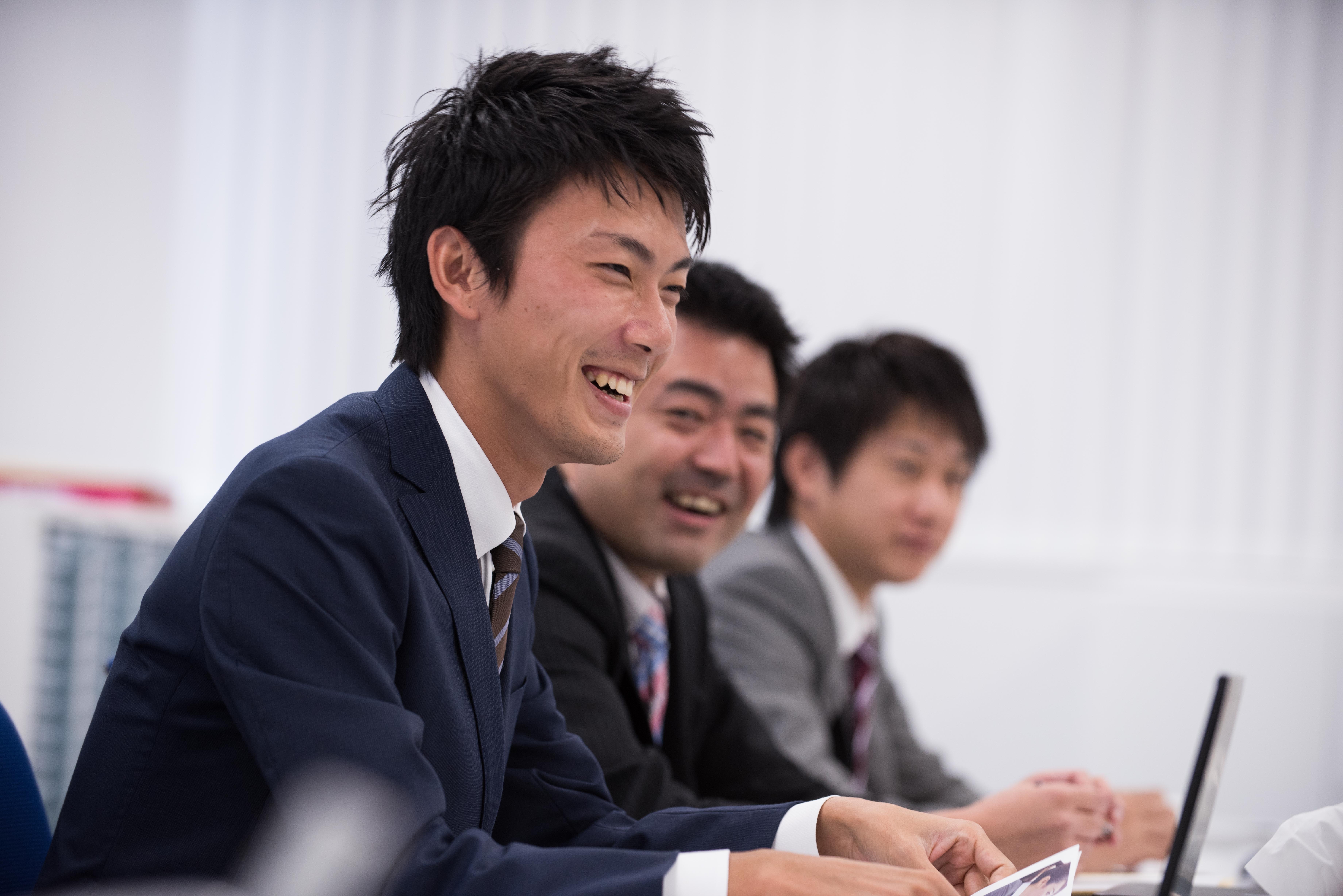 【税務会計】資格取得支援をサポート！年間休日120日以上！プロフェッショナルが互いに切磋琢磨し、飛躍的な成長を続けている税理士法人の画像