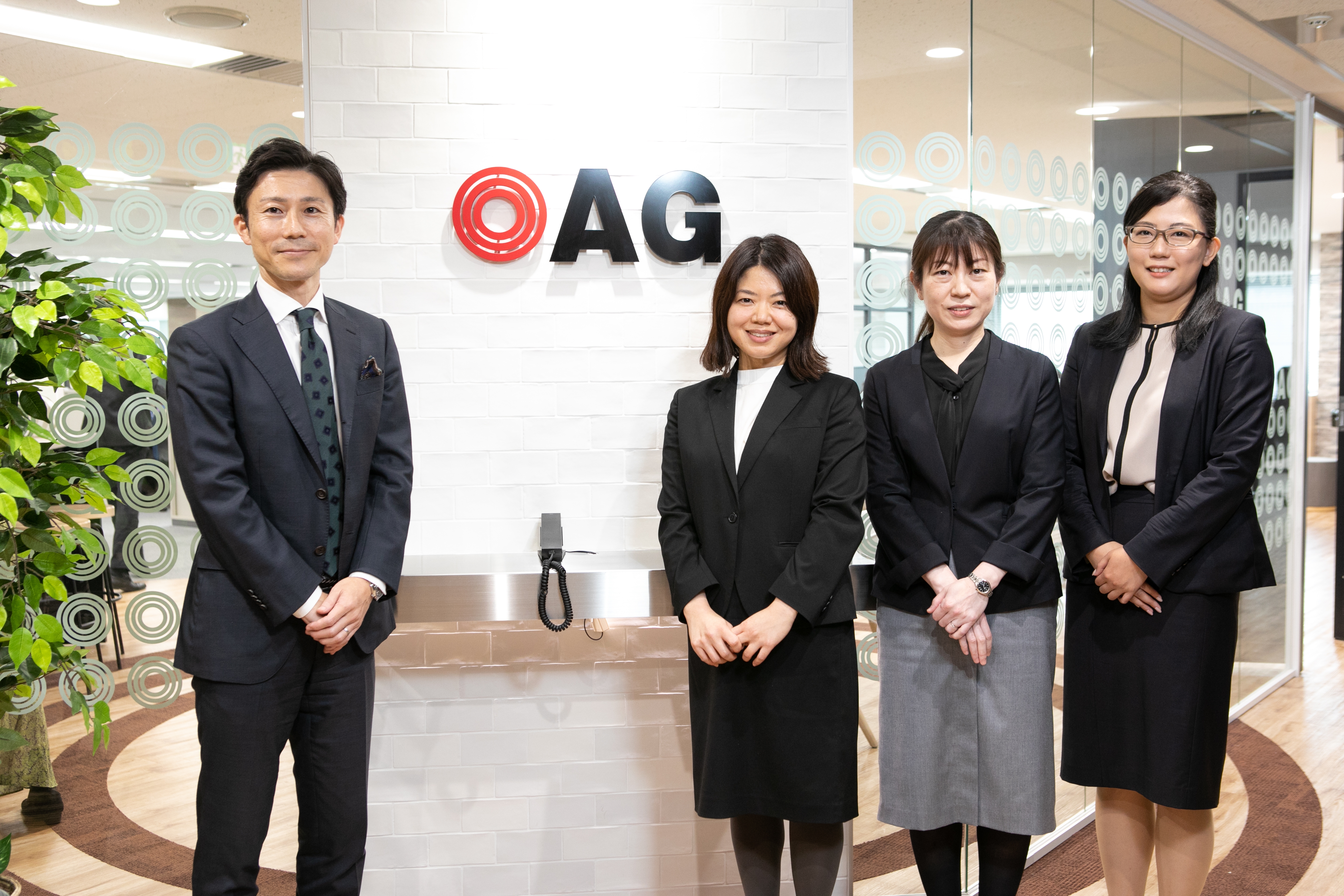 【税理士補助】月残業時間20時間未満！お客様の複雑化/多様化するニーズ・課題に対して、各種卓越した専門家が連携して解決していく税理士法人の画像