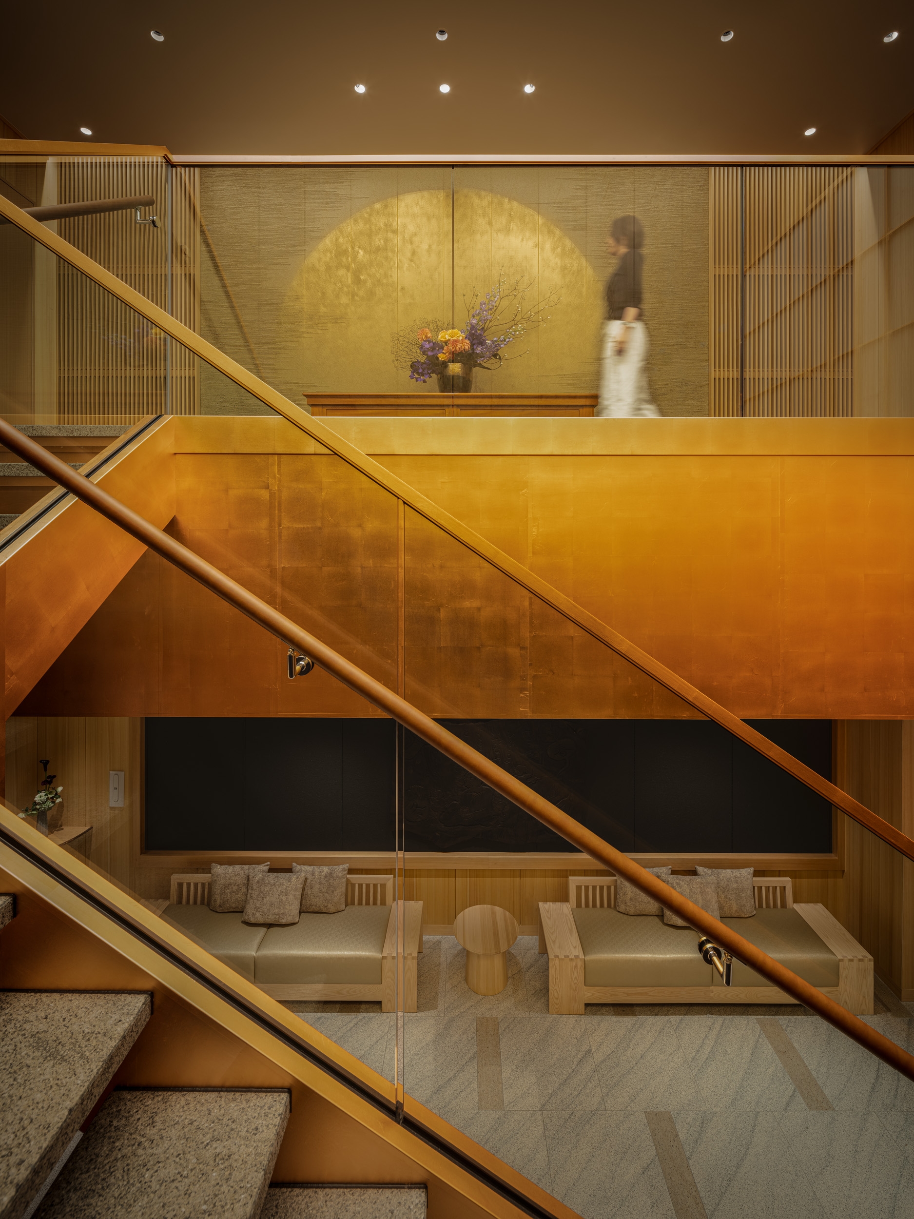 【経理スタッフ】残業少数/福利厚生充実/転勤なし/大阪の飲食店/”うどんすき”、”うずらそば”を中心に関西エリアの各地に店舗を展開する企業の画像