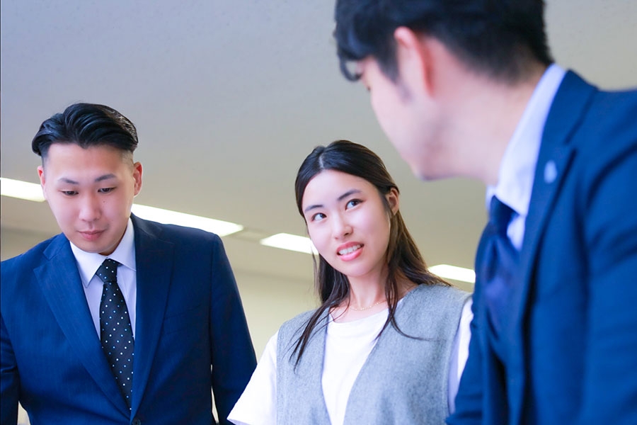 【前職給与保証＋インセンティブ】年収980万円も目指せる｜実力次第で高収入を目指せる急成長フェーズの税理士法人の画像