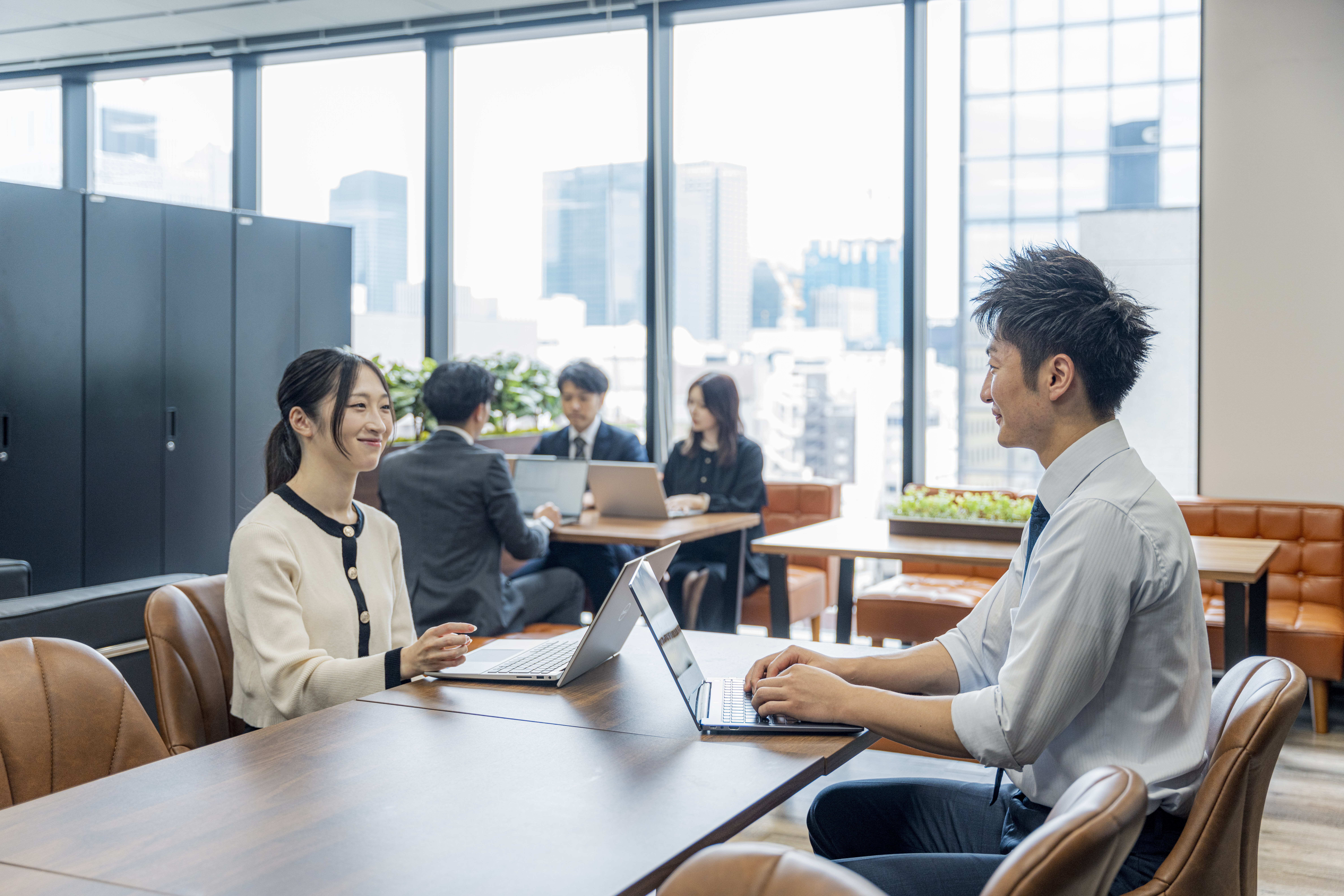 【成長も働きやすさも妥協しない】リモートや多種多様な福利厚生が充実！平均年齢31歳と新進気鋭で事業規模拡大中の税理士法人の画像
