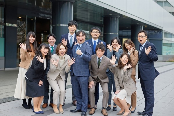 【税務会計】スタッフ募集！働き方柔軟・高い定着率／顧客開拓も社員採用もリファラル（紹介）が中心／幅広い業務経験＆高水準の給与も魅力！試験勉強の両立も可能な会計事務所の画像