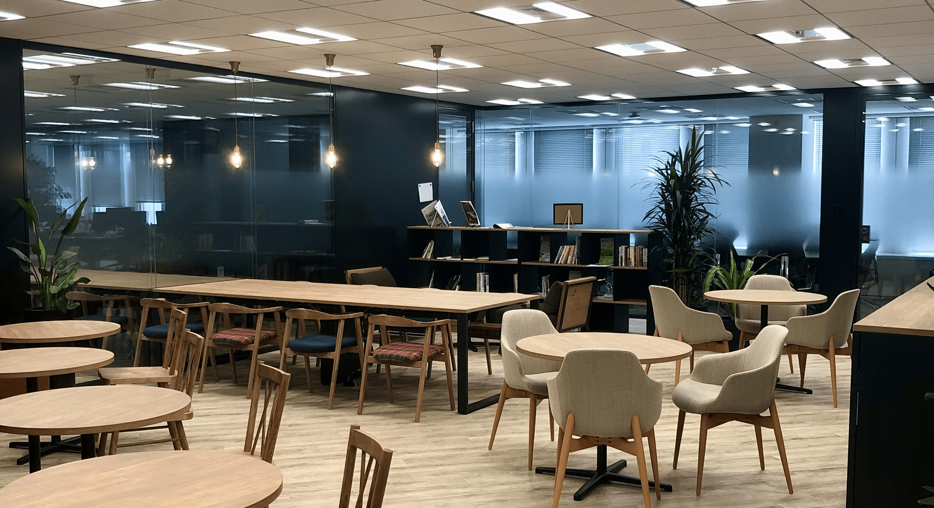 【法務】幅広い法務業務を経験したい方必見！フレックス制度！国内最大規模の配信サービスPR会社の子会社ベンチャー企業の画像