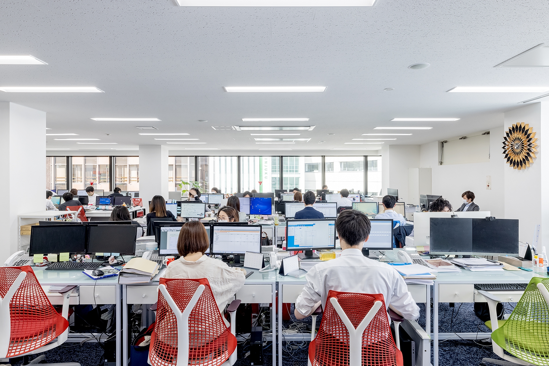 【金融・保険・コンサル経験を活かす】税務未経験歓迎｜創業支援を担う｜1年で20～30社担当｜安心の教育体制の画像