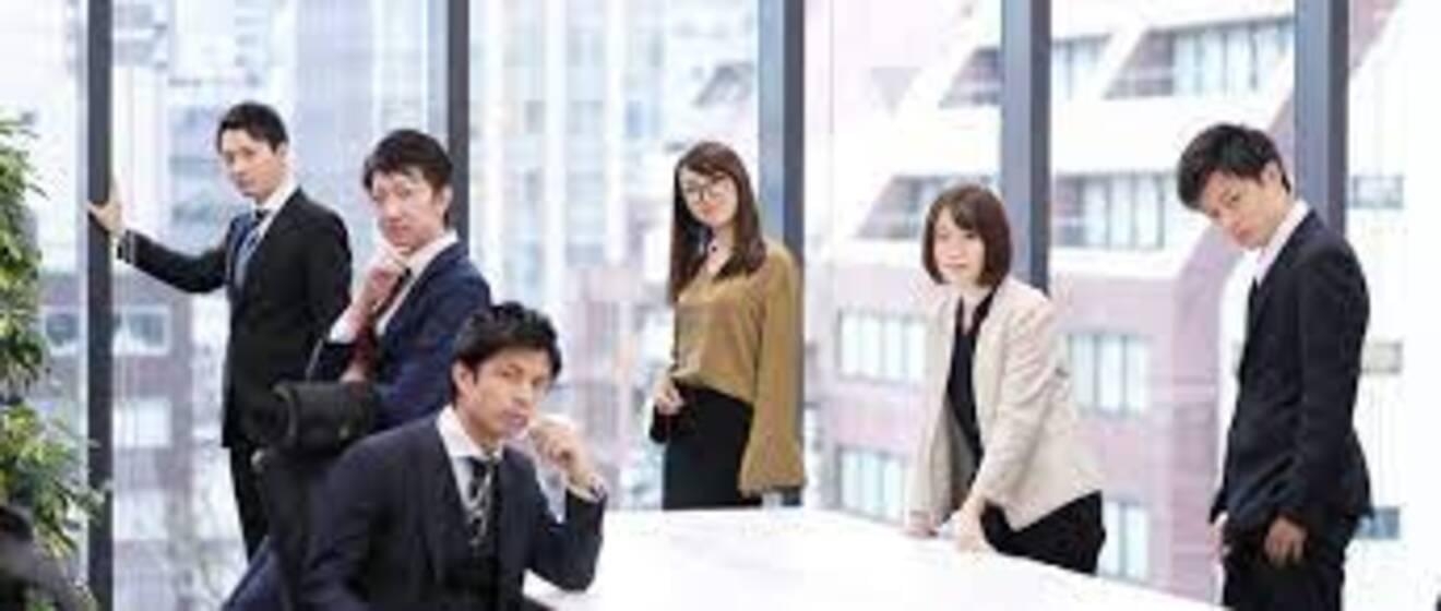 【法務】法務スタッフ募集！メタバース事業展開／リモート可能！副業可能！働き方改革・店舗DX・セールスプロモーションで事業展開を遂げるグロース市場上場の画像