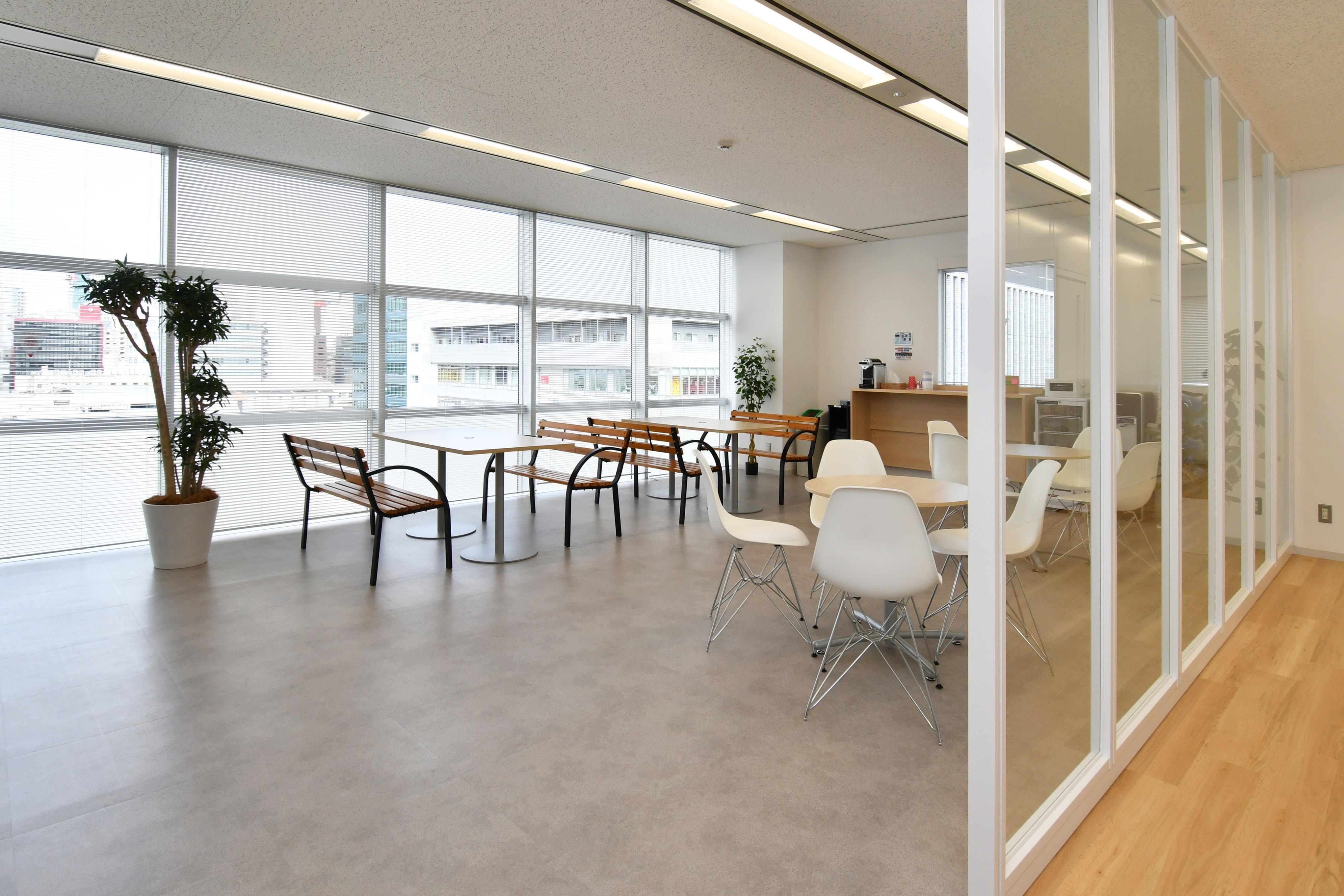 【経理】残業ほぼ無し！経理経験者求む！フランスに本社を持ち、世界約３０カ国に展開する技術コンサルティングファームの日本法人の画像