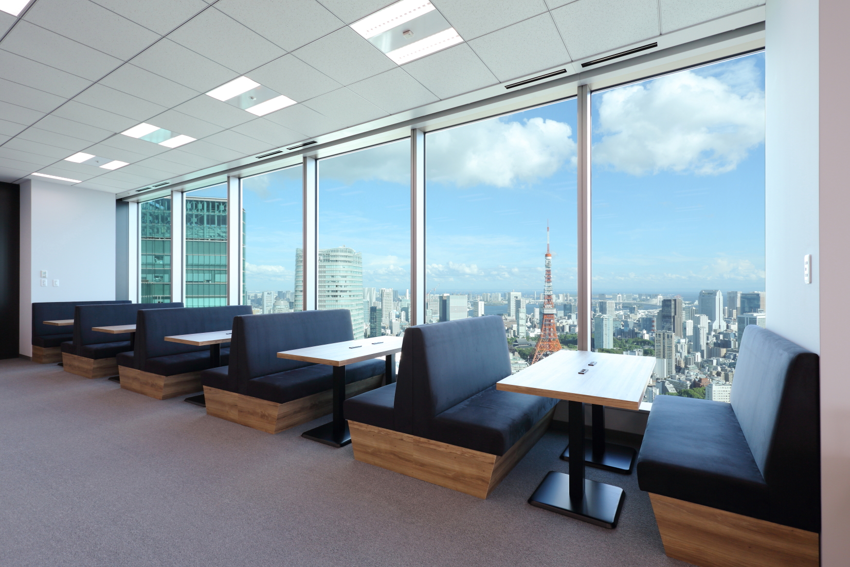 【法務】弁護士資格必須！フレックスタイム制！東証グロース上場、日本最大級のEコマースプラットフォーム会社の画像