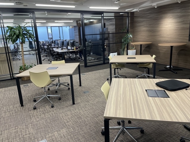 【法務】総務法務スペシャリスト！働き方柔軟！一人ひとりの可能性が広がる様々な「出会い」のサービスを展開しているグロース上場企業の画像