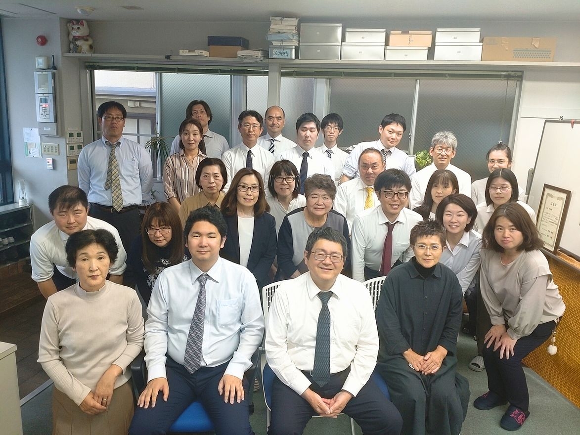 決算申告から相続業務まで幅広...の画像