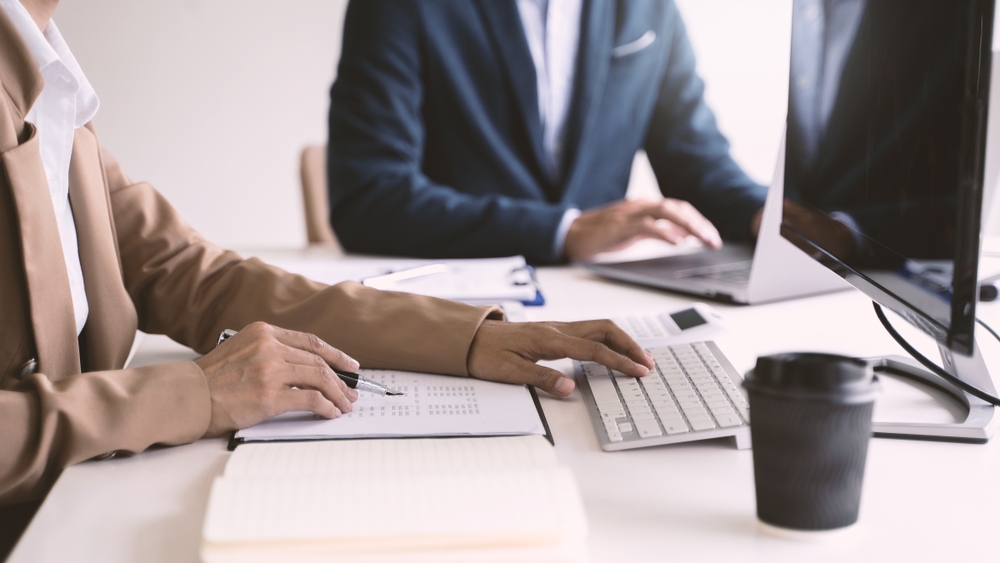 【税理士補助】日商簿記2級必須！経理経験者歓迎！資格取得応援、研修あり！時短勤務あり！働き方ご相談下さい！ご希望に応じてキャリアを選べることのできる税理士事務所じて選べるキャリアの充実度が自慢の税理士事務所の画像