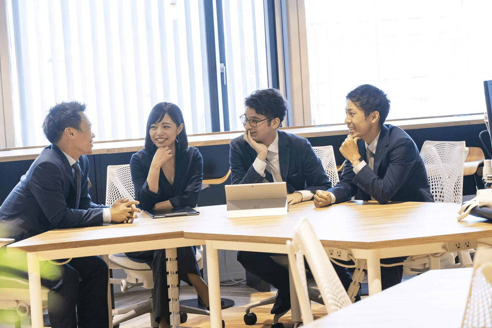 【経理】スタンダード上場・未経験歓迎・フルフレックス・リモートワーク　◎創業40年を迎える安定した経営基盤と将来性を兼ね備える不動産企業の画像