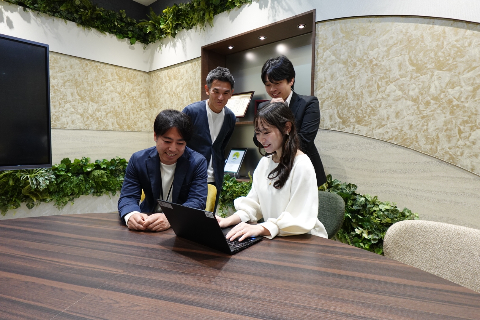 【内勤ポジション】担当顧客を持たず内勤業務に100％集中！製販分離だから実現できる税務会計スタッフの画像