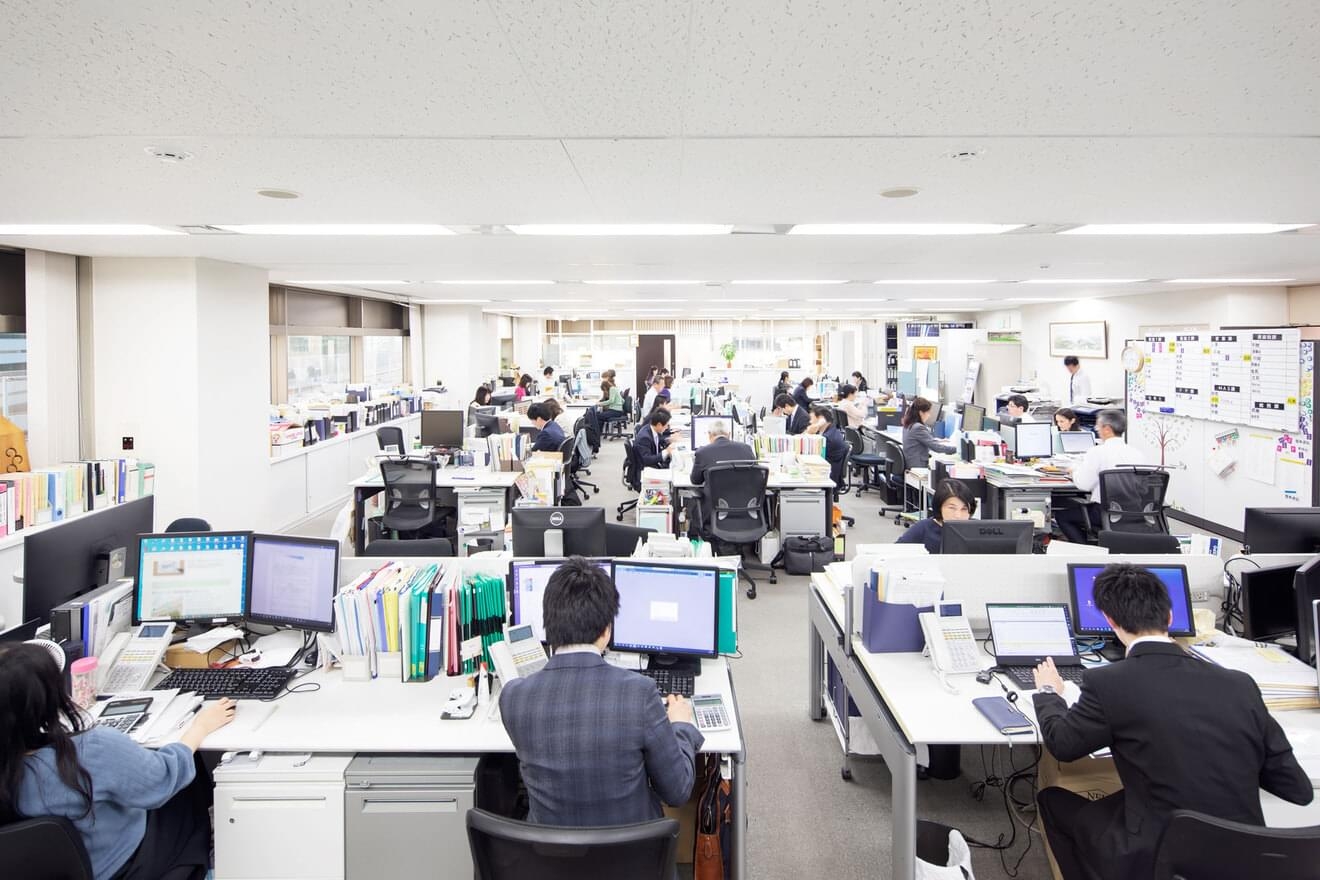 【税務会計スタッフ】資産税担当！フレックス制度あり！駅から5分！創業から30年以上中小企業の経営を力強くサポートする税理士法人の画像