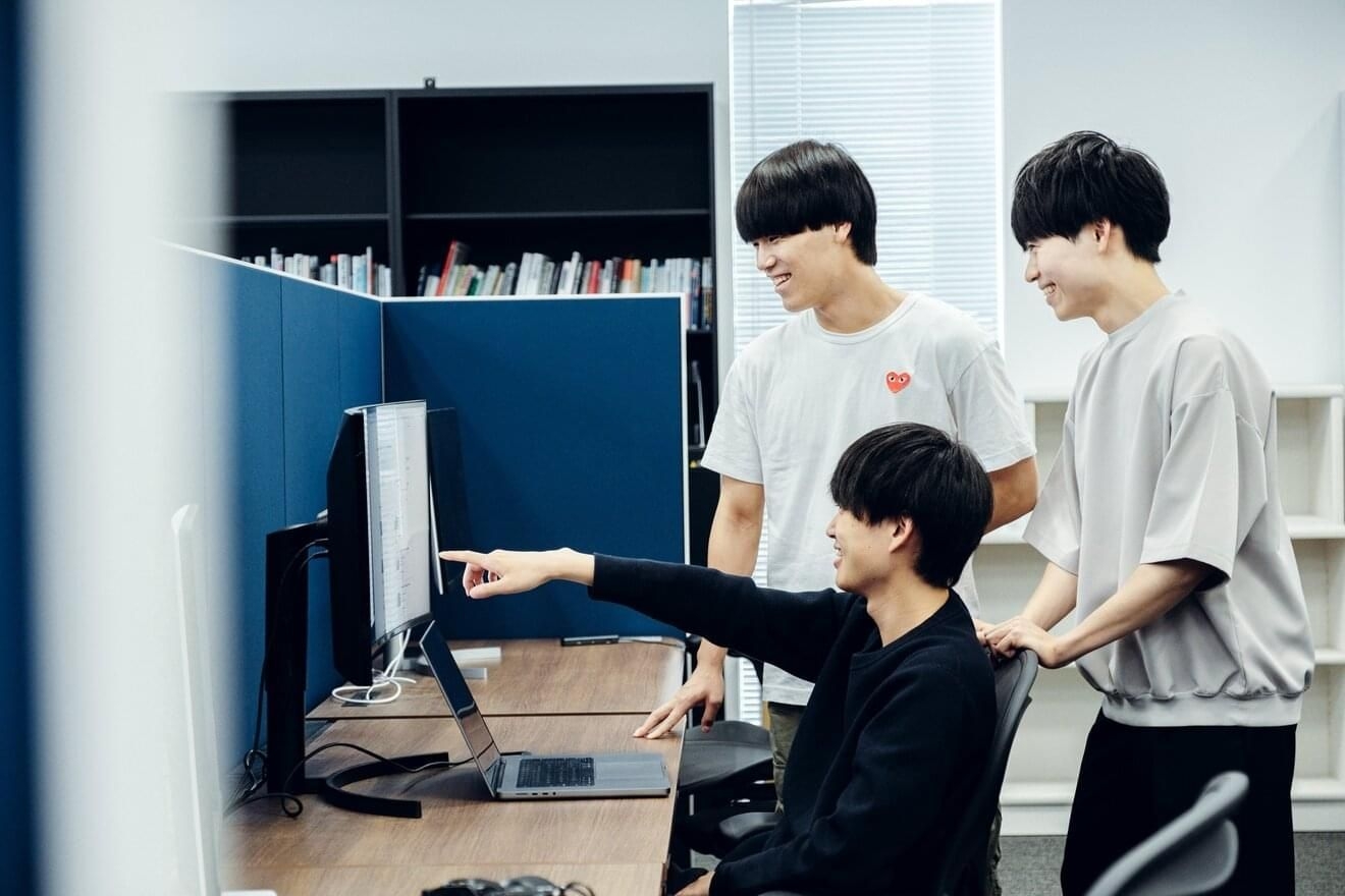 【コーポレート本部：マネージ...の画像