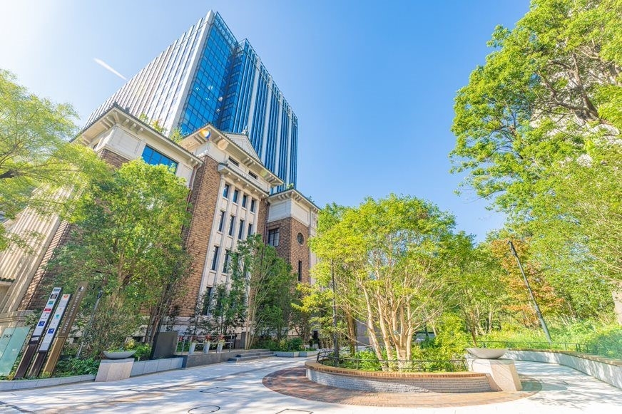 【税務会計スタッフ】税理士試験の勉強と実務を並行できる！新オフィスに移転！柔軟で自由度の高い環境の下、多彩なキャリアフィールドで成長できる税理士事務所の画像