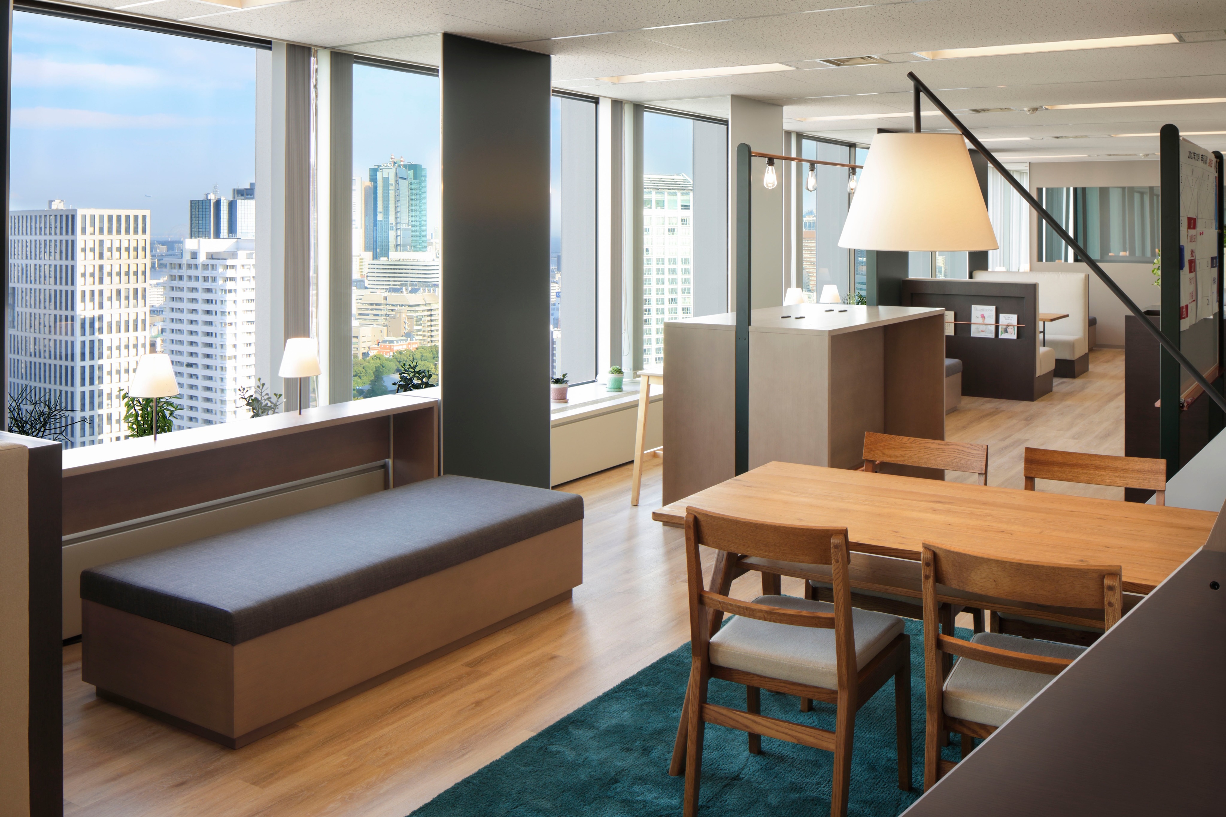 【法務】マネージャー候補！人々の毎日の暮らしとライフイベントに関わる様々なサービスを運営しているグロース上場企業の画像