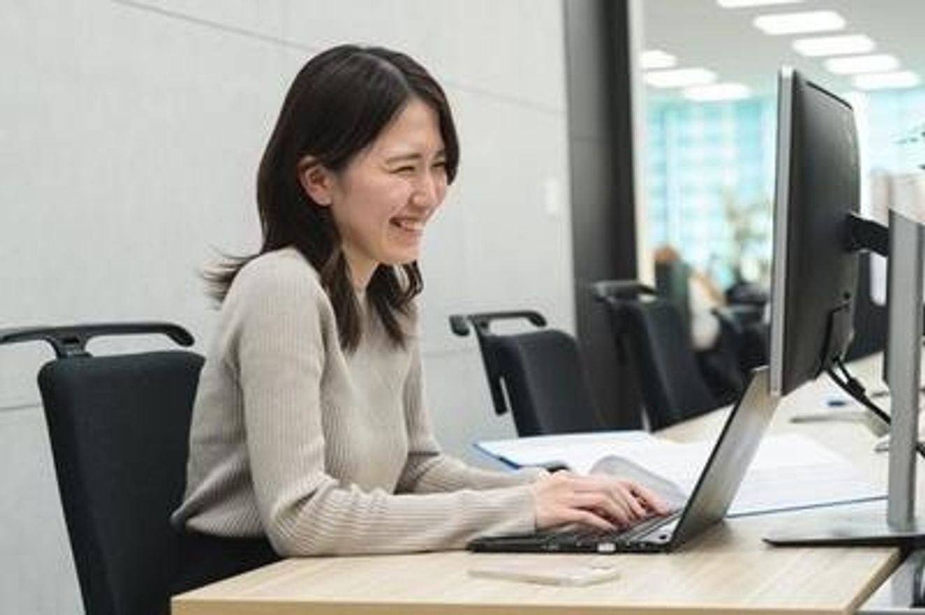 プライム上場｜財務スタッフ｜...の画像