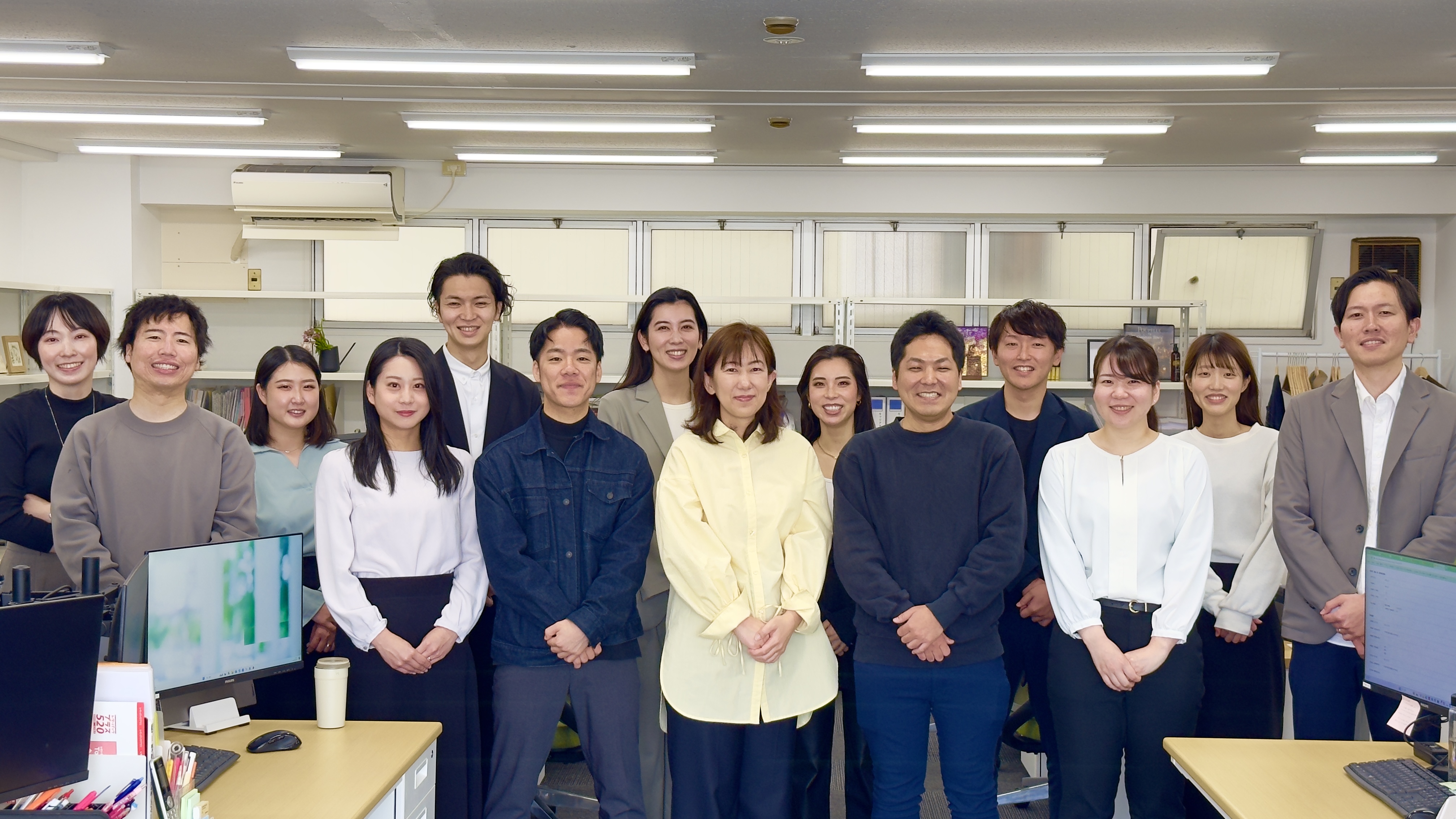 【社労士】経験者募集◆月給32～35万円以上+インセンティブ◆人事労務コンサルタント◆年間休日125日の画像