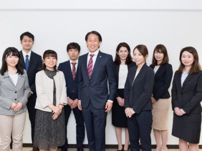 【税理士補助】会計事務所勤務経験のある方求む！税理士目指して勉強している方も歓迎の税理士事務所の画像