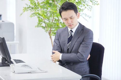 地方公務員と税理士の収入の違いは