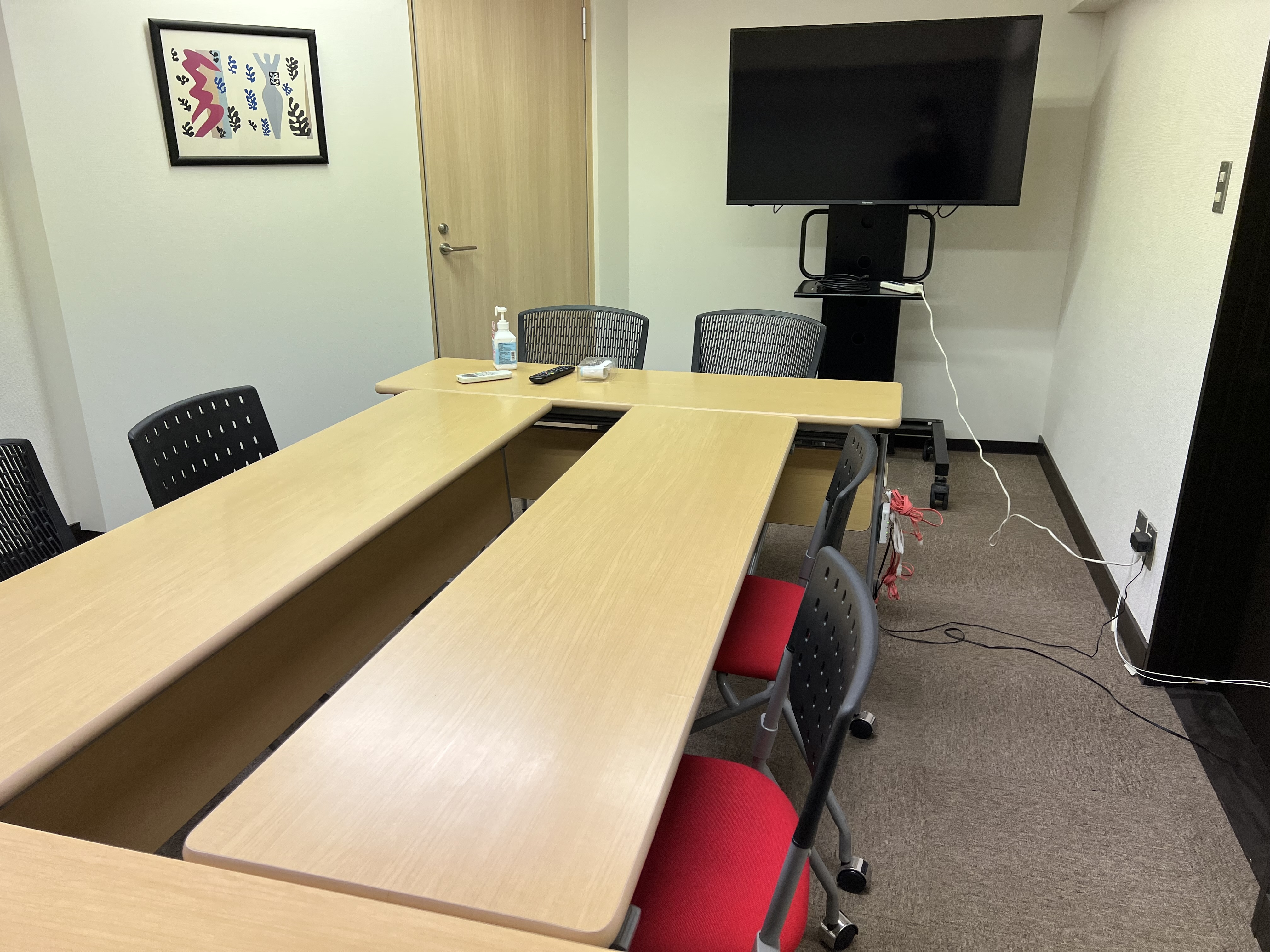 【社労士】経験者歓迎！アウトソーシング経験優遇！週3日リモート可能！少数精鋭！IPOや外資系クライアントなどの幅広い業務経験を積める社会保険労務士事務所の画像