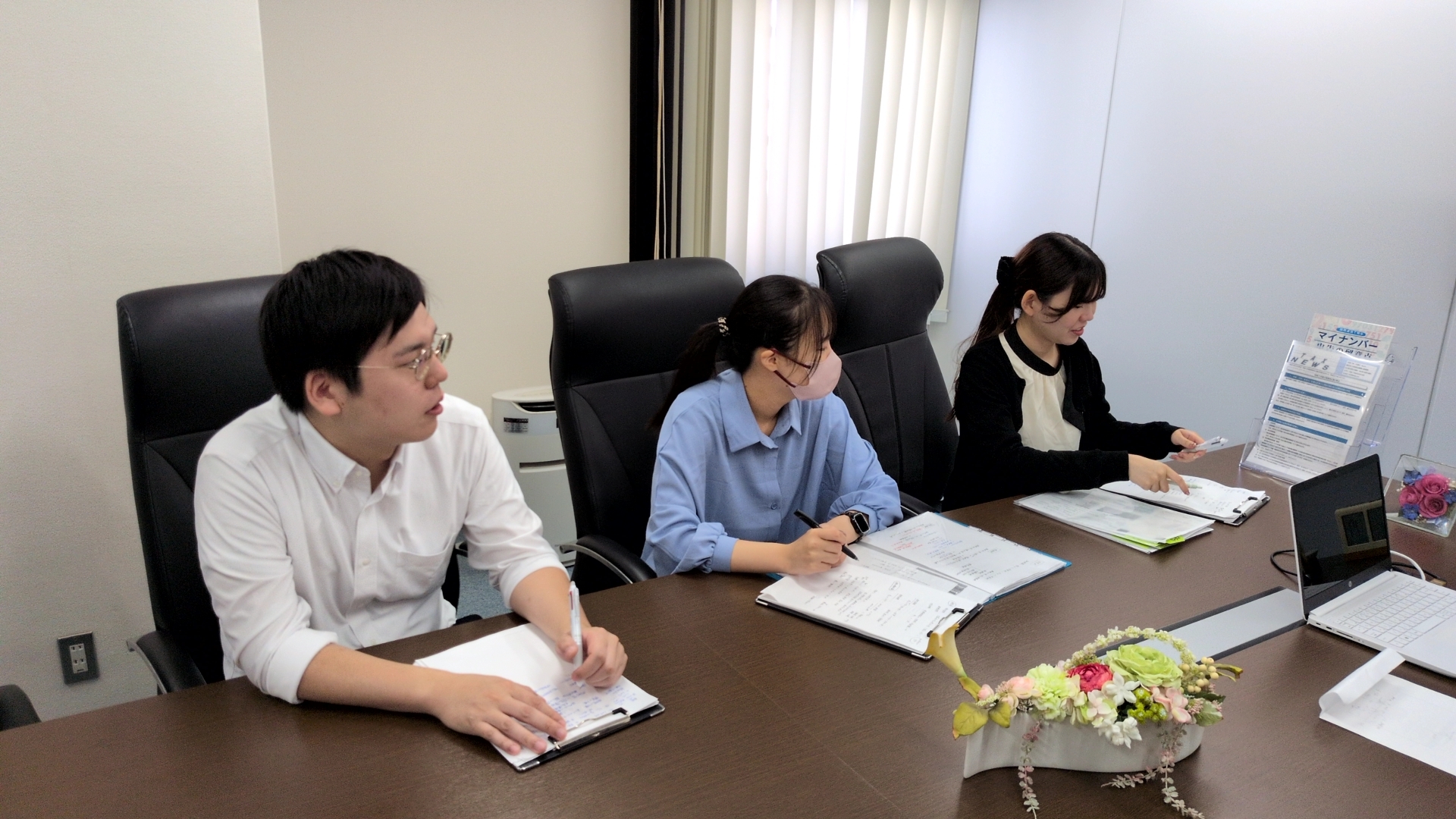 【スキルアップ×働きやすさ】残業少なめ！実働7.5H勤務！資産税や不動産税務が強みとし、相続業務も経験できる！少数精鋭だからこその風通しのよさで、柔軟で自走的な組織づくりに取り組む税理士事務所の画像