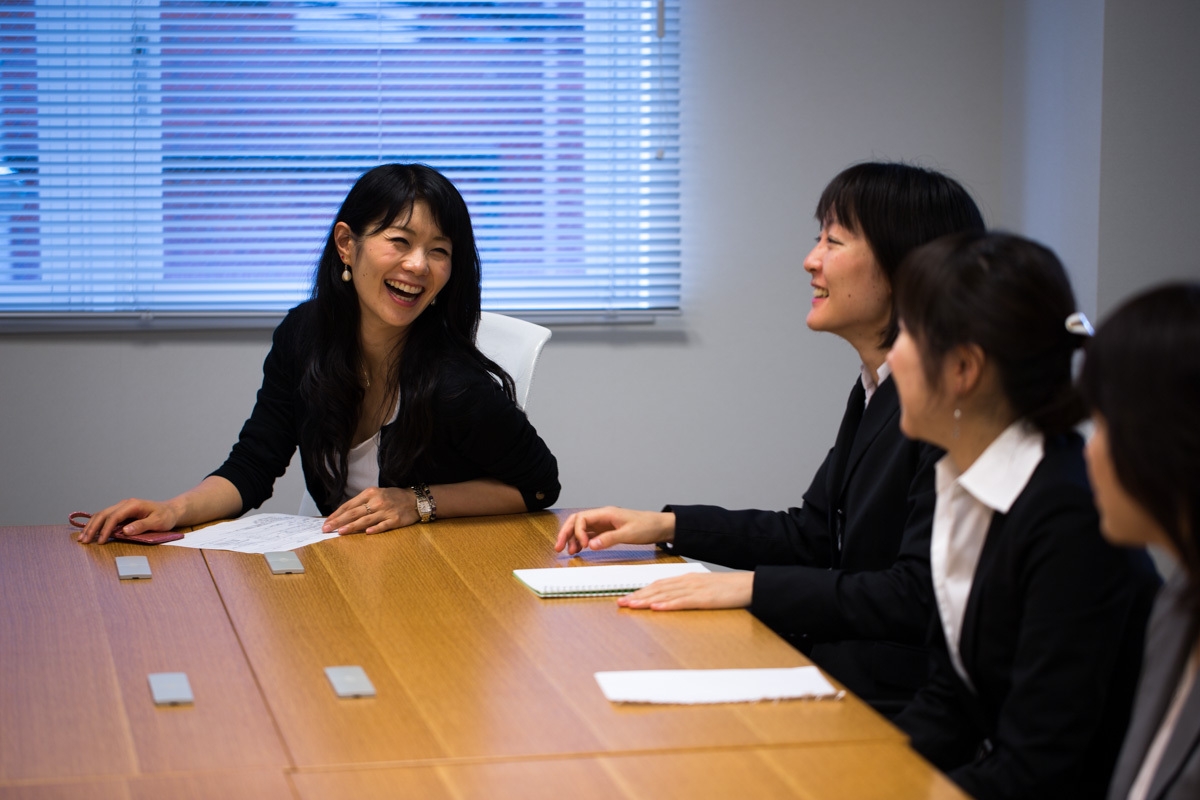 【社労士】社労士資格お持ちの方歓迎/マネジャー候補/高待遇！/従業員数名から500名の会社まで幅広く経験ができる税理士法人の画像