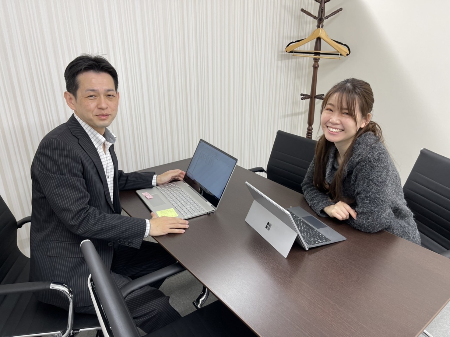 【社労士】労務実務経験者募集！設立6年、少数精鋭で250社以上のクライアントを抱える社労士事務所の画像