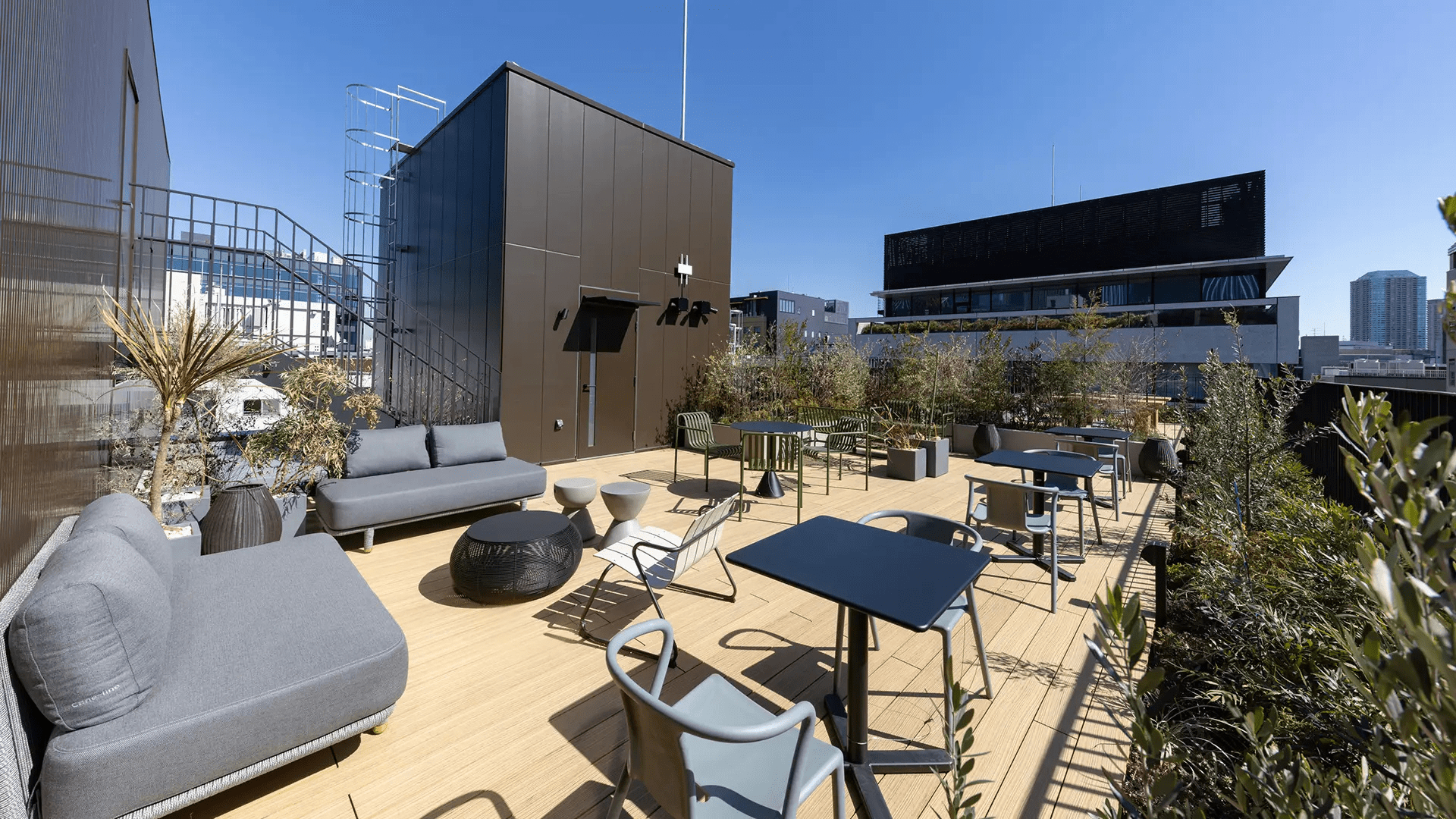 【東京拠点立ち上げメンバー/税務会計コンサルタント】平均年齢27歳の若手が活躍しています！在宅勤務制度も取り入れている働き方の良い税理士法人の画像