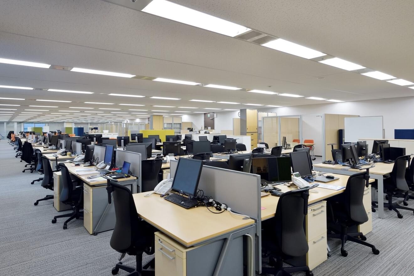 【税務会計コンサルタント／マネージャー候補】当社の拡大に向けたプレイングマネジメント業務をお任せします！企業活動に必要なサービスをワンストップで提供！全国8都府県11拠点を構え、6つのグループ会社を持つ総合的なコンサルティングファームの画像