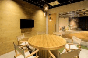 【経理リーダー候補】プログラミング技術が無くとも、データを扱える社会の実現を目指す！GMOグループ・東武グループ等の大手企業とも取引実績を有するデータマーケティングツールの業界No1を誇るIPO準備企業の画像