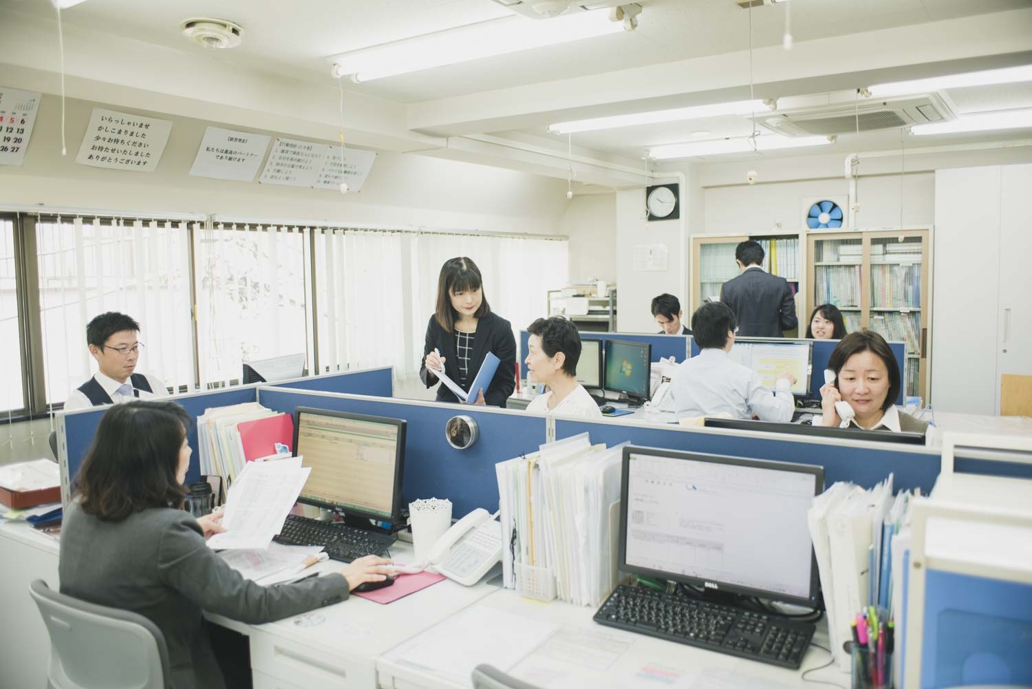 【税務スタッフ】アットホームな雰囲気！繁忙期でも残業少なめ！相続の案件にも携われる環境！昭和16年創業で歴史がある税理士法人の画像